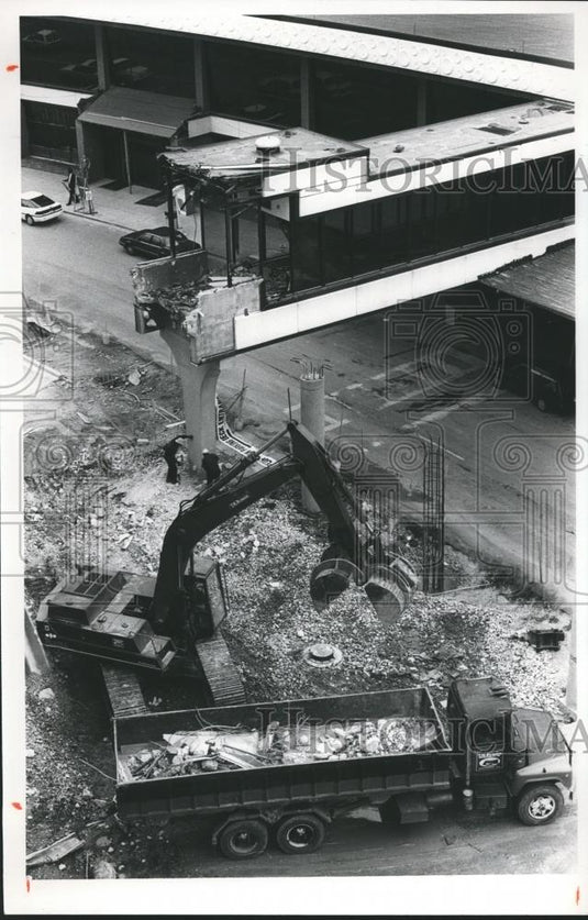1991 Press Photo Birmingham Airport construction of an elevated roadway, Alabama - Historic Images