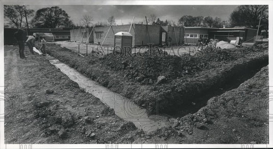 1988 Press Photo Jonesboro Primary School - Construction, Bessemer, Alabama - Historic Images