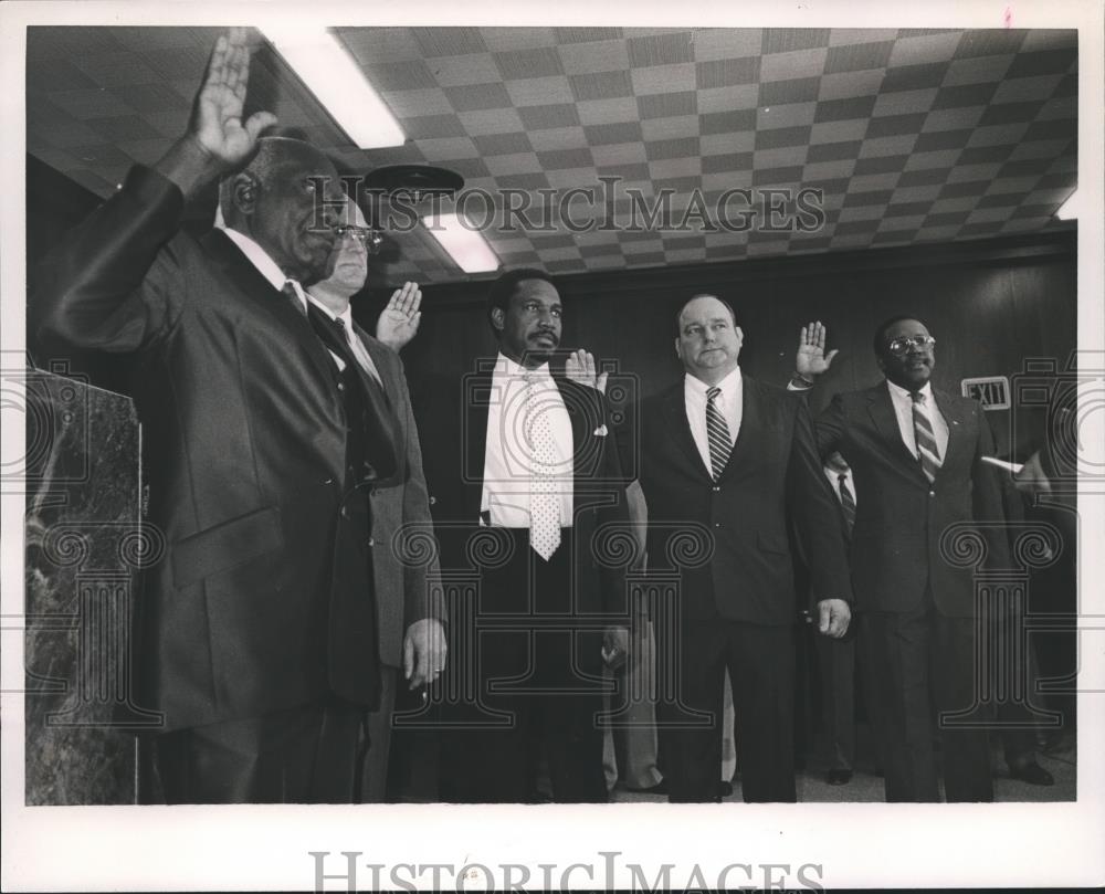 1989 Press Photo Dallas County Commissioners sworn in - abna25646 - Historic Images
