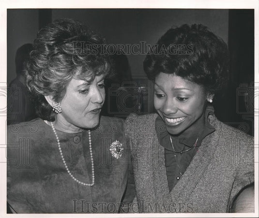 1985 Press Photo Betty Fine, Linda Coleman at City Council Election - abna25700 - Historic Images