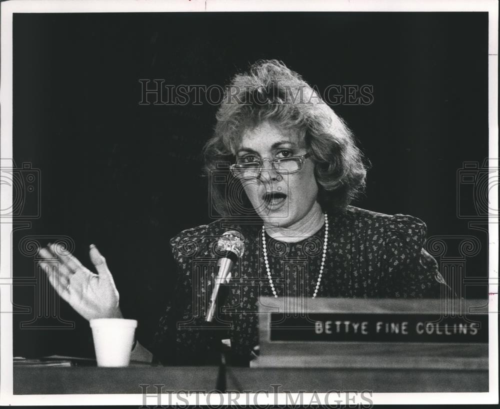 1987 Press Photo Bettye Collins, fusses about Board of Education, Birmingham - Historic Images