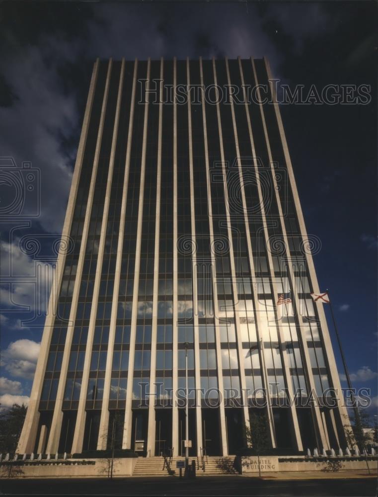 1989 Press Photo Daniel Building in Birmingham, Alabama - abna26470 - Historic Images