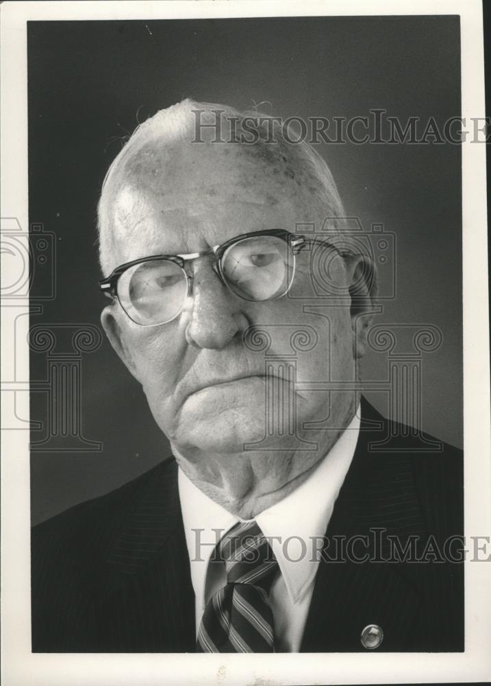 1988 Press Photo Ennis Cagle, Candidate for Tarrant City - abna26688 - Historic Images