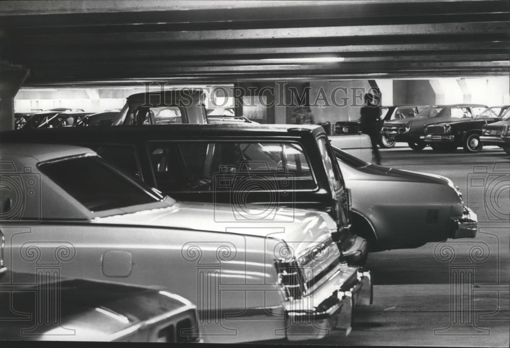 1976 Press Photo Birmingham, Alabama Airport Municipal parking deck - abna26984 - Historic Images