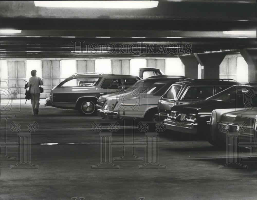 1976 Press Photo Birmingham, Alabama Airport Parking Deck with Cars and Woman - Historic Images