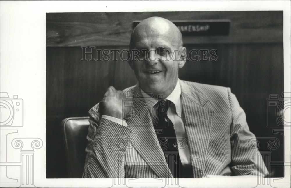 1986 Press Photo Birmingham, Alabama Airport Authority Hugh Morgan - abna27003 - Historic Images