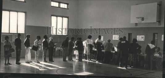 Press Photo Alabama Voters in Birmingham, Alabama - abna27209 - Historic Images