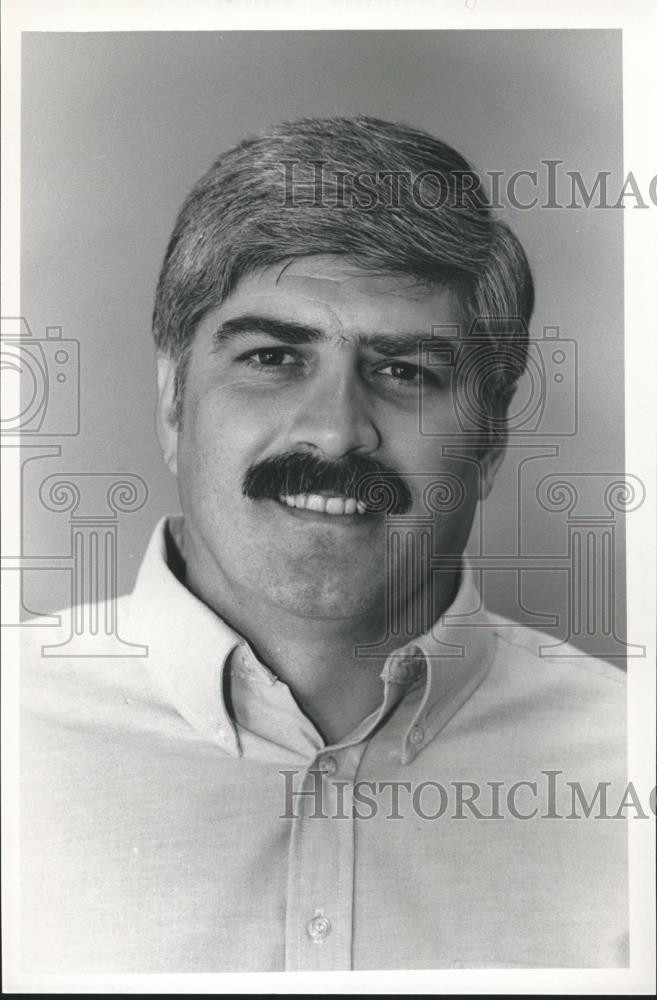 1988 Press Photo Larry Doss, Columbiana Candidate - abna27756 - Historic Images