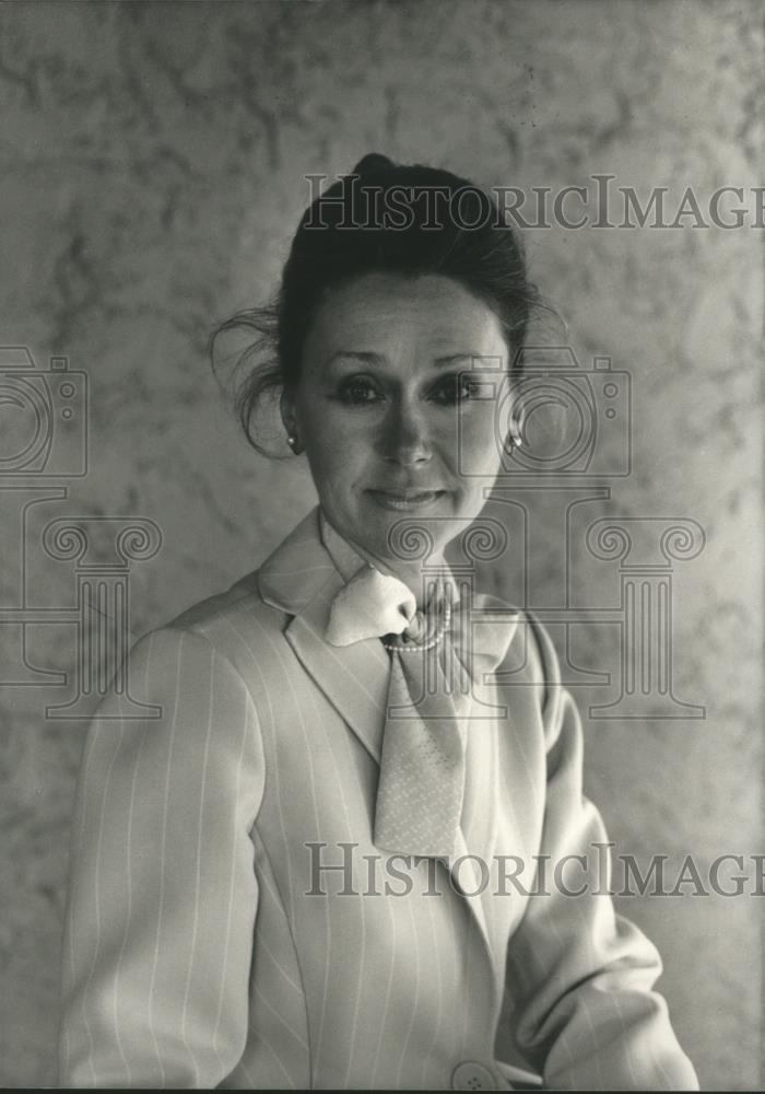 1992 Press Photo Jefferson County Treasurer Charlotte Dominick - abna28010 - Historic Images