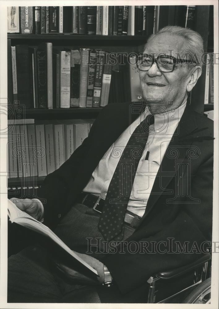 1990 Press Photo Carl Elliott - abna28061 - Historic Images