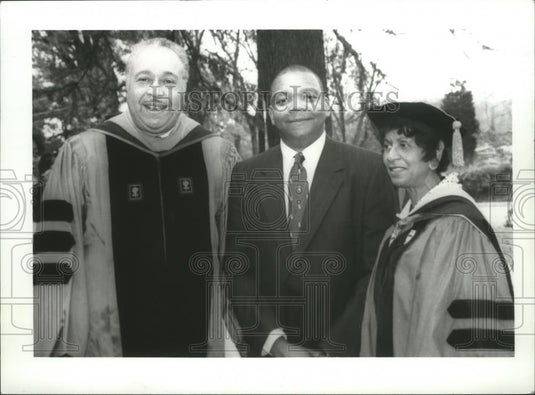 1989 Press Photo Otis Wayne Dismuke, Coordinator West End Community School - Historic Images