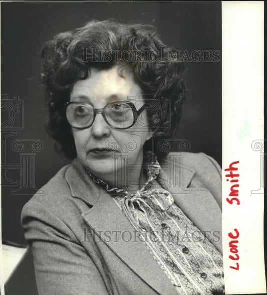 1983 Press Photo Leone M. Smith, Assistant Vice President, Marine Bank, Waukesha - Historic Images