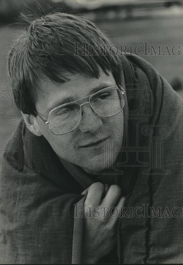 Tom Phillips protesting South Africa apartheid, Wisconsin, 1986 vintage ...