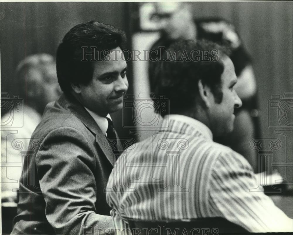 1982 Press Photo Allan Miller Not Guilty Verdict in James M. Schoemperlen Trial - Historic Images