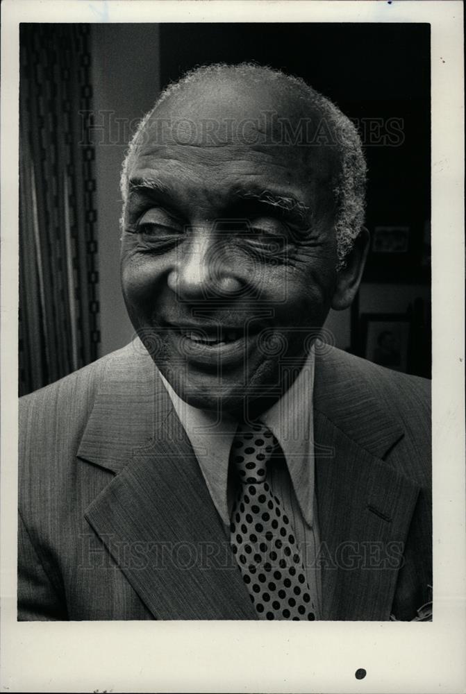 1993 Press Photo Walton Lewis Lewis Thompson Agency Inc - dfpd42093 - Historic Images