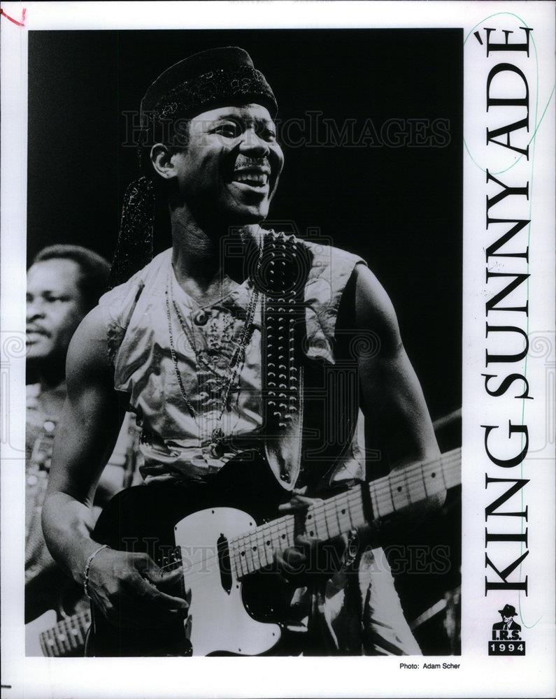 1994 Press Photo King Sunny popular world music. - DFPD17465 - Historic Images