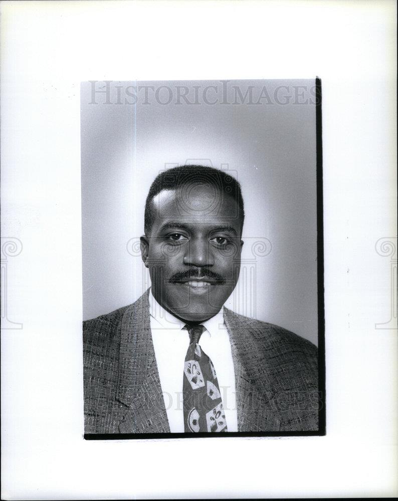 1992 Press Photo Anthony Neely Biz Business Writer - DFPD06805 - Historic Images