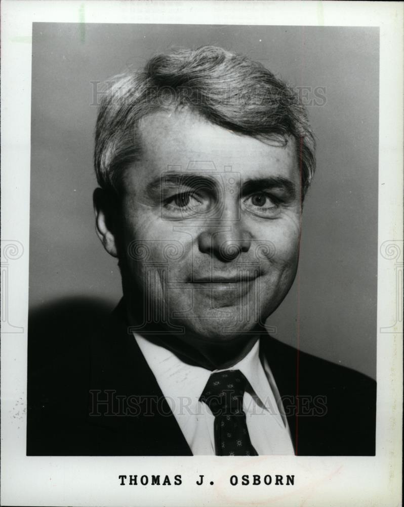 1990 Press Photo Thomas J. Osborn Chrysler Treasurer - dfpd34511 - Historic Images