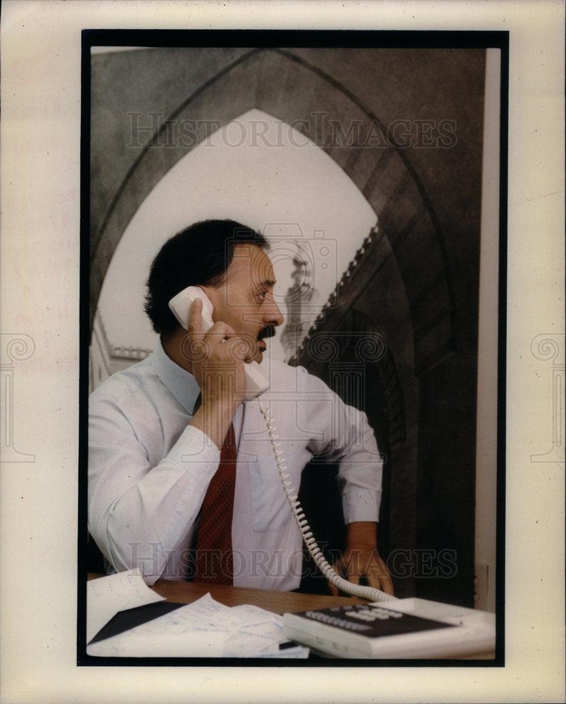 1992 Press Photo ISMAEL AHMED ACCESS Dearborn - DFPD17157 - Historic Images