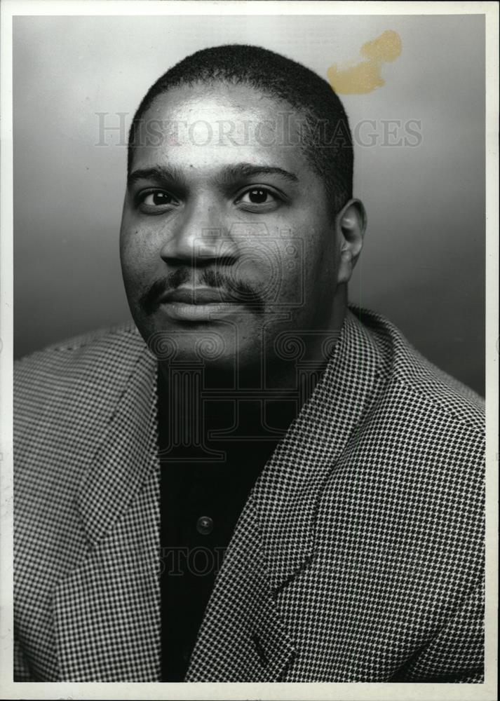 1996 Press Photo Mark Petty Detroit Public Lighting - dfpd35853 - Historic Images