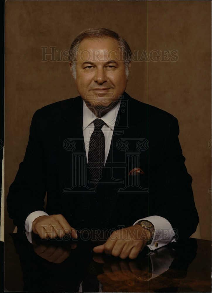 1994 Press Photo Al Taubman Detroit business man - dfpd38851 - Historic Images