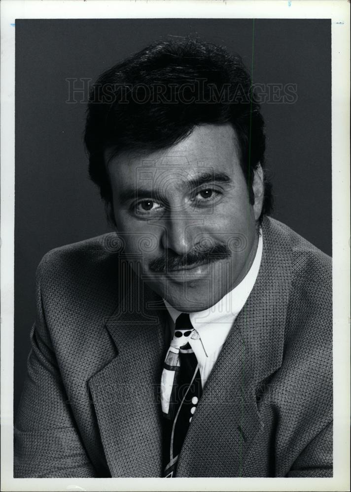 1995 Press Photo Mark Wilson Sportscaster - dfpd33773 - Historic Images