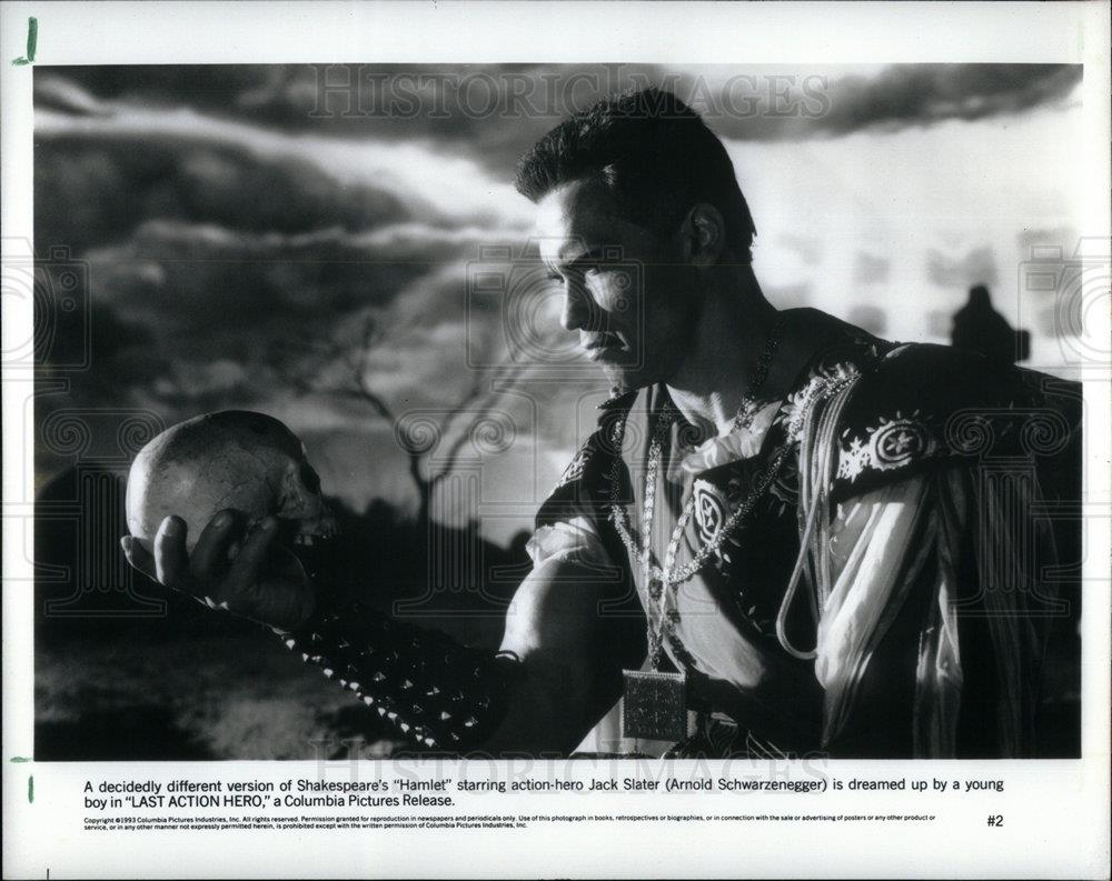 1993 Press Photo Arnold Schwarzenegger Actor Director - DFPD69861 - Historic Images