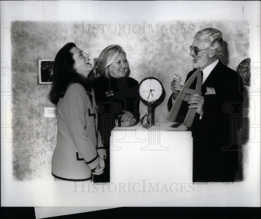 1992 Press Photo Bert Emanuel football receiver Belly - DFPD70383 - Historic Images