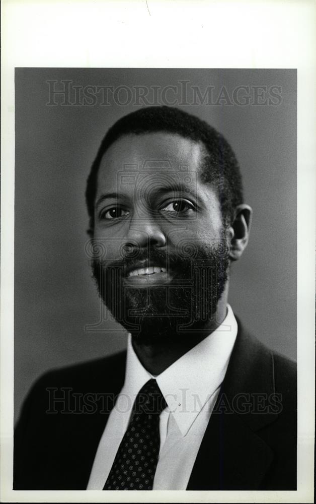 1993 Press Photo Dr. James Bridges medical director - dfpd40891 - Historic Images