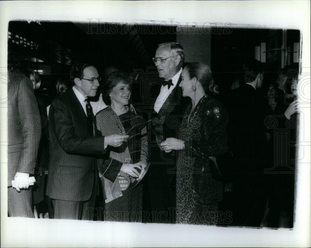 1992 Press Photo Jack Robinson - DFPD69581 - Historic Images