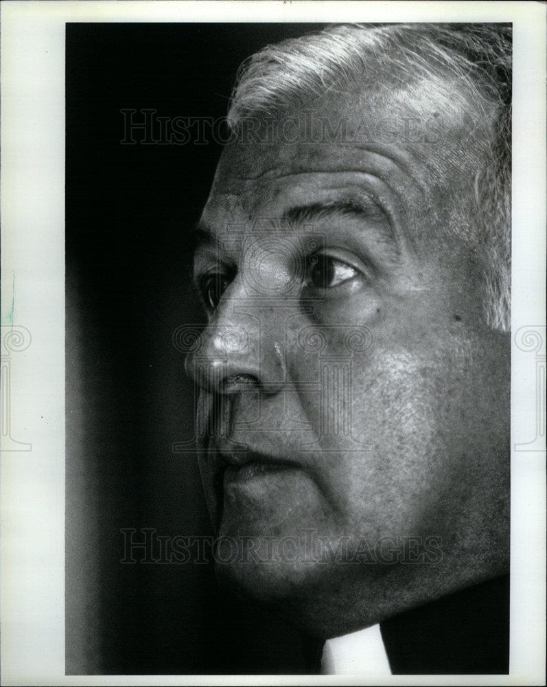 1992 Press Photo Dale Melczek Bishop John Paul Michigan - DFPD11775 - Historic Images