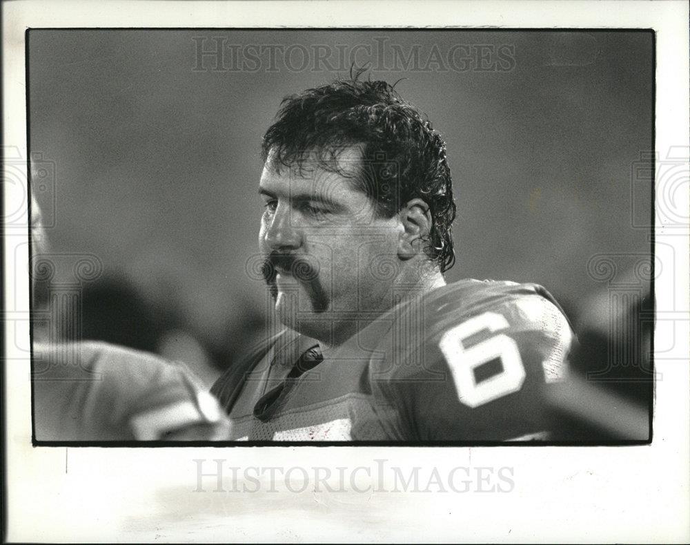 1990 Press Photo Ken Dallafior Detroit Lions Football - dfpd49383 - Historic Images