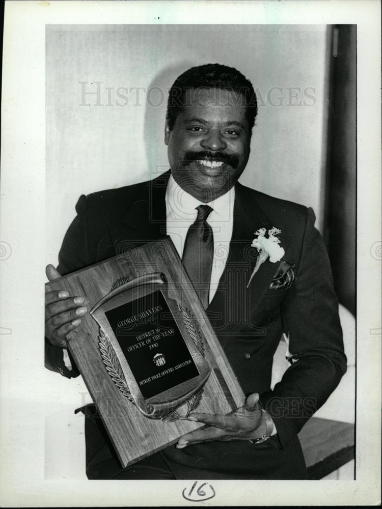 1990 Press Photo George Shavers - dfpd37519 - Historic Images