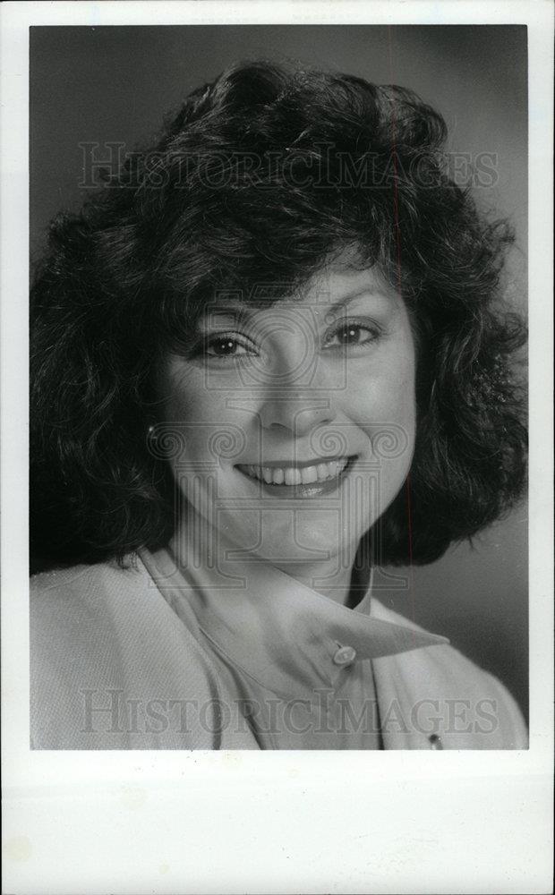 1992 Press Photo DIANE MARKEY Gannett Outdoor Company - dfpd28043 - Historic Images