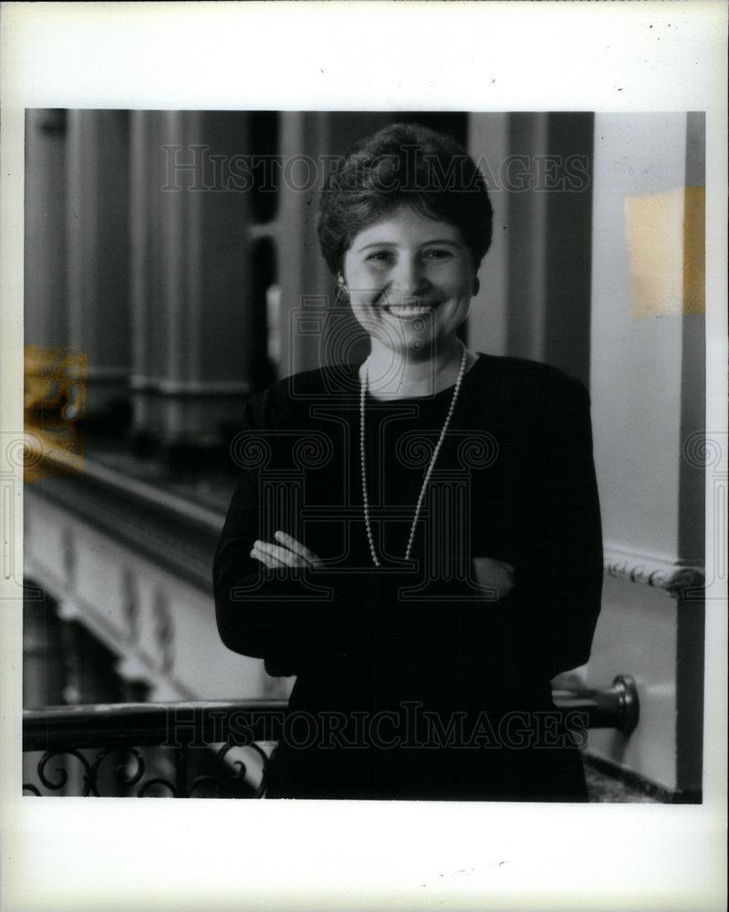 1990 Press Photo Deborah Borda Resign - DFPD22459 - Historic Images