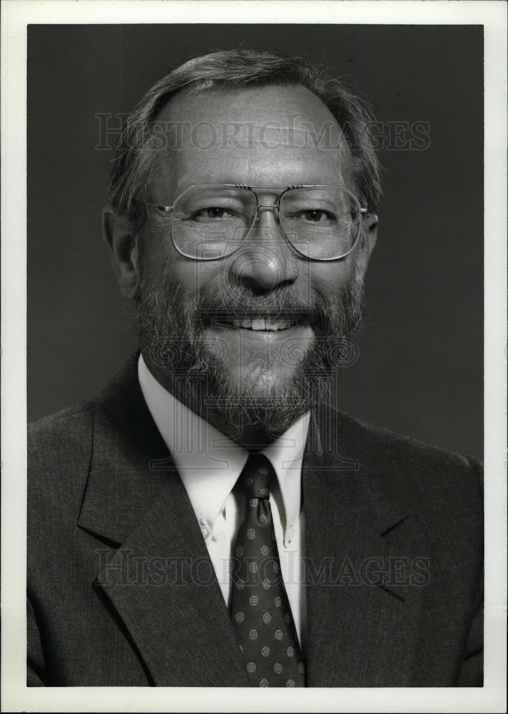 1993 Press Photo James Walworht President Health - dfpd41789 - Historic Images