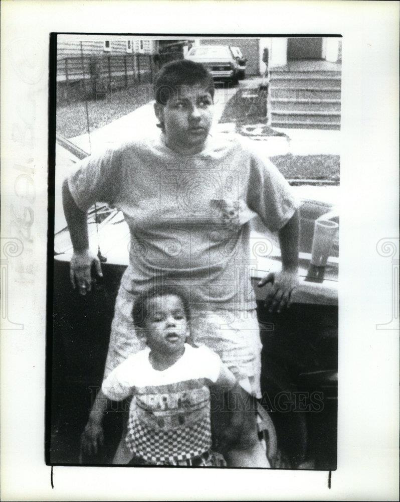 1992 Press Photo Angela DeJesus Detroit - DFPD13559 - Historic Images