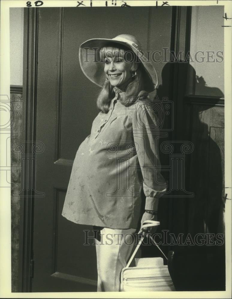 1981 Press Photo Barbara Eden pregnant, "Harper Valley PTA" - nop24625 - Historic Images