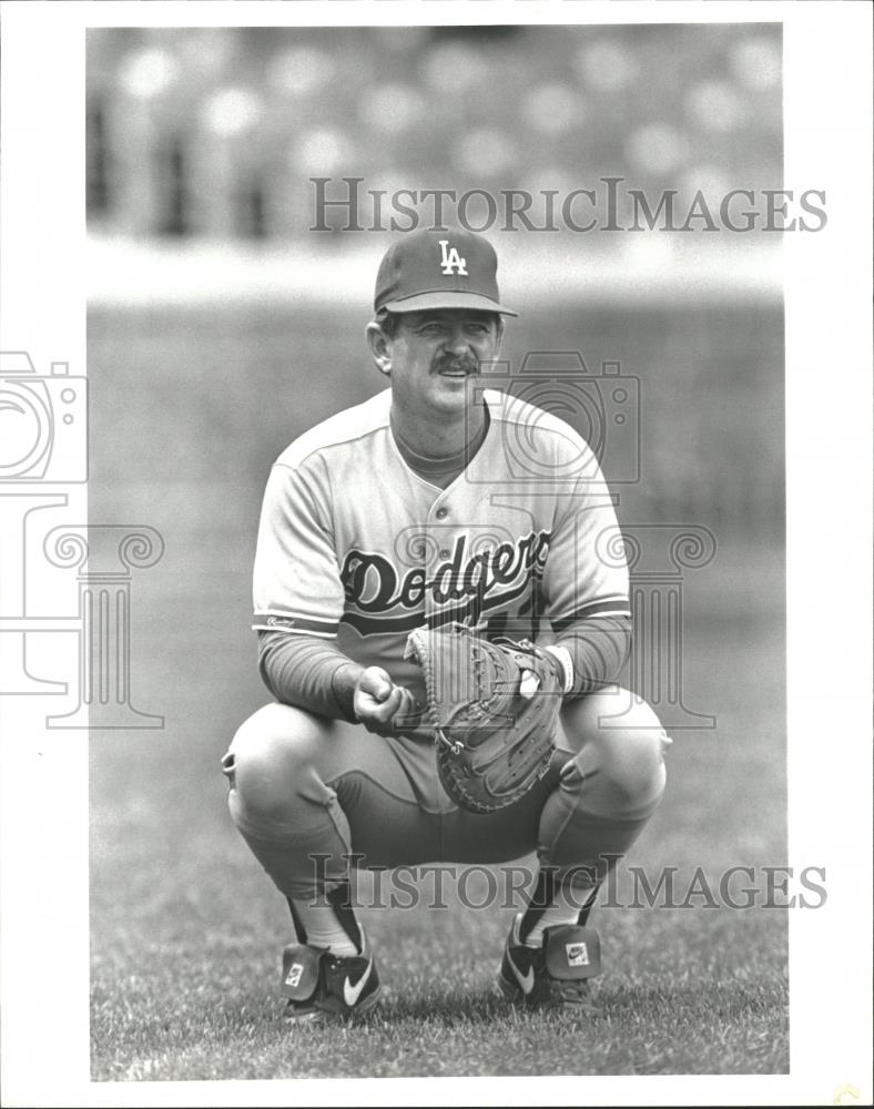 1988 Press Photo Rick Dempsey baseball player catcher - RRQ19535 - Historic Images
