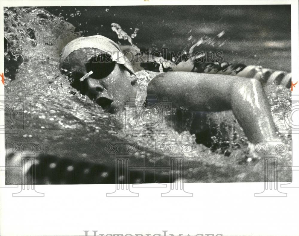 1981 Press Photo Stacy Cassiday Freestyle Swimming - RRQ19871 - Historic Images