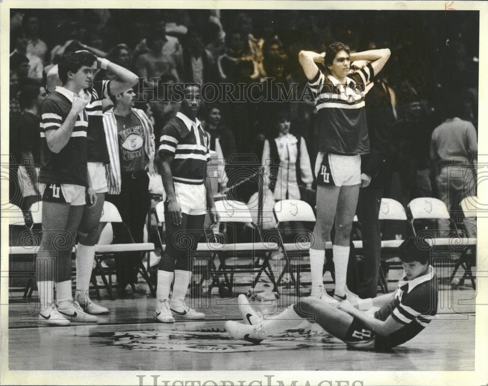 1982 Press Photo Northwestern Basketball Iowa - RRQ19953 - Historic Images