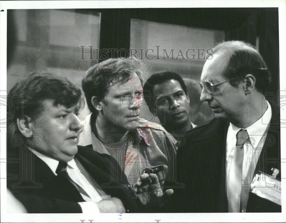 1984 Press Photo Hill Street Blues Actors Haid, Warren - RRQ20545 - Historic Images