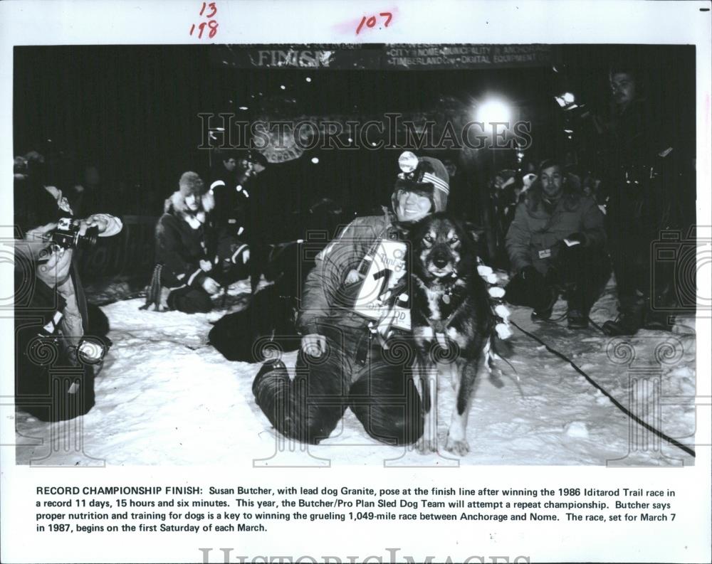 1987 Press Photo Susan Butcher Iditarod Trail Dog Race - RRQ20813 - Historic Images