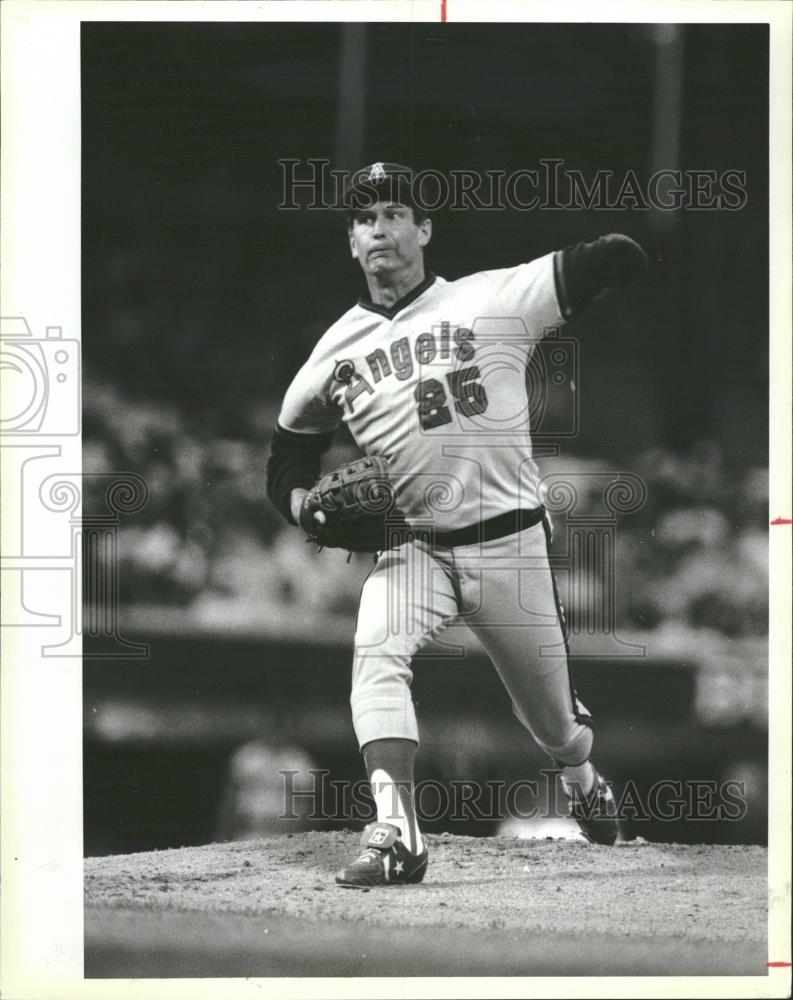 1984 Press Photo Los Angeles Angels Pitcher Tommy John - RRQ22041 - Historic Images