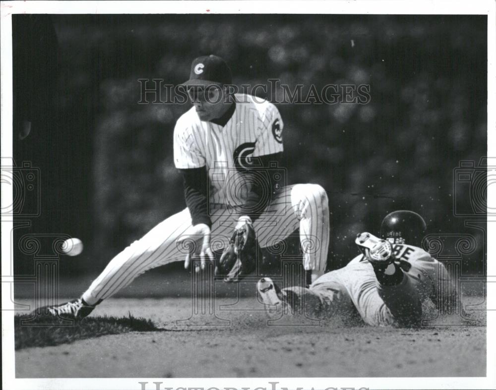 1992 Press Photo JOse Uribe Giant Cubs Vizcaino Field - RRQ22957 - Historic Images