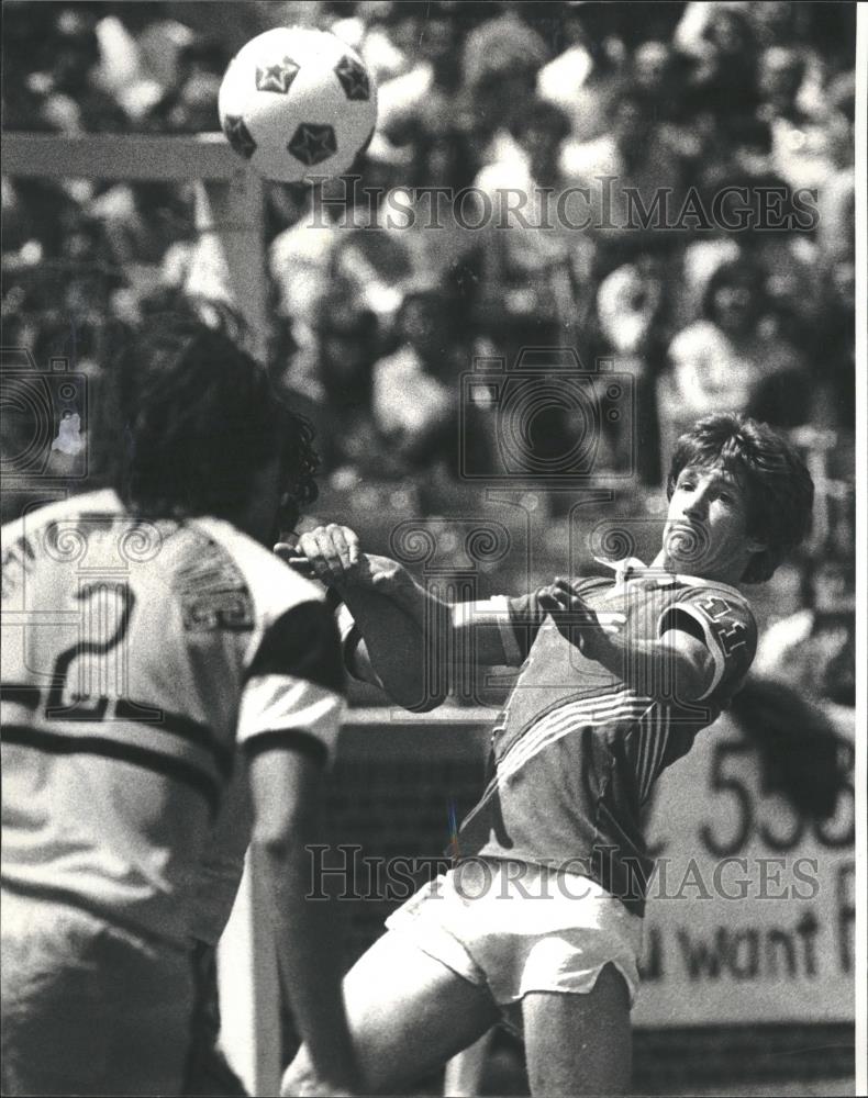 1981 Press Photo Wringley Field Sting Gordon Hill Goal - RRQ26453 - Historic Images