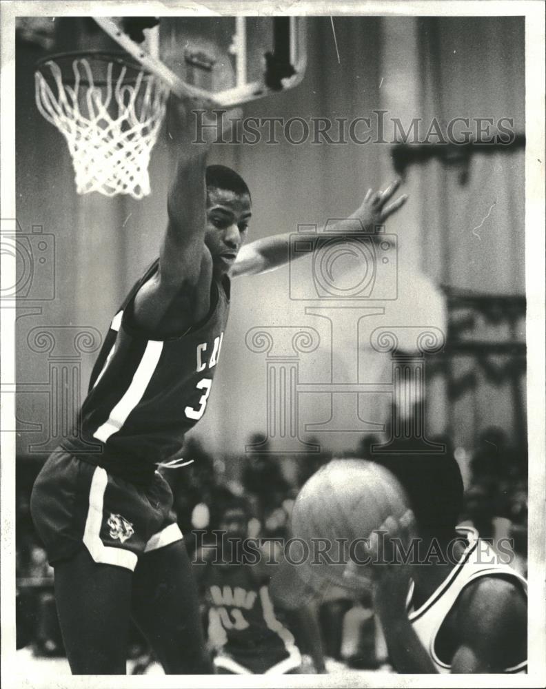 1981 Press Photo Crane High School Ken Colliers Steal - RRQ27233 - Historic Images