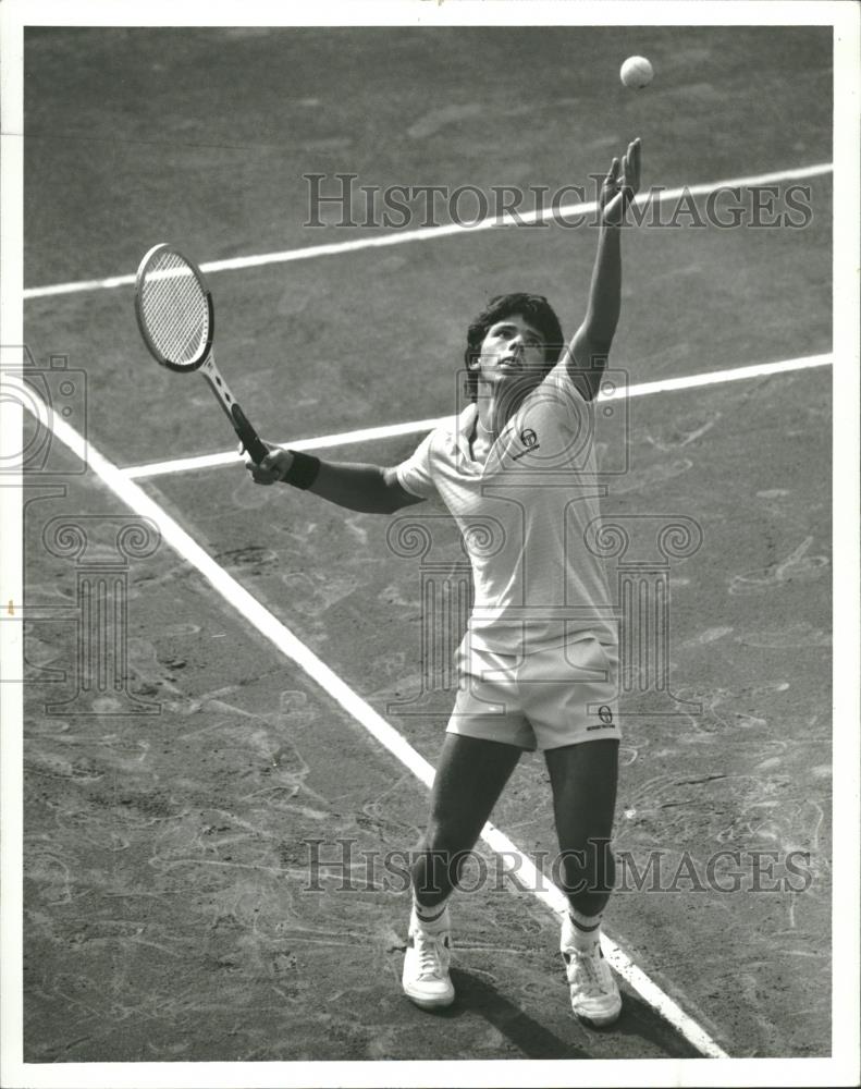 1983 Press Photo James Arias Tenis United States Bronze - RRQ27535 - Historic Images