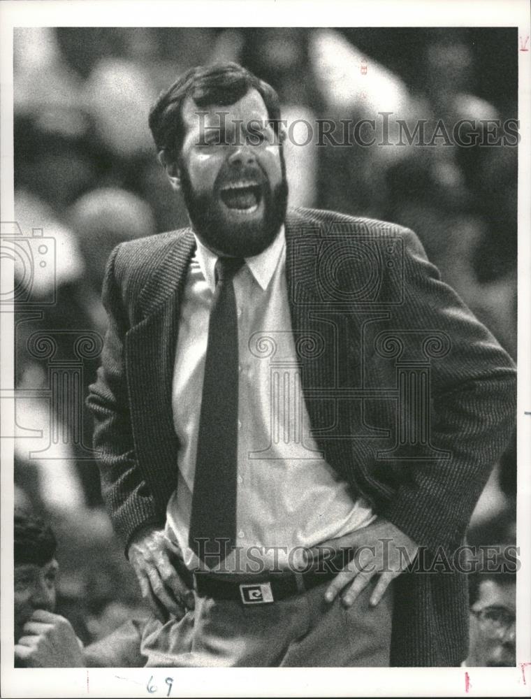 1989 Press Photo PJ Carlesimo Carlesimo NBA America - RRQ28329 - Historic Images