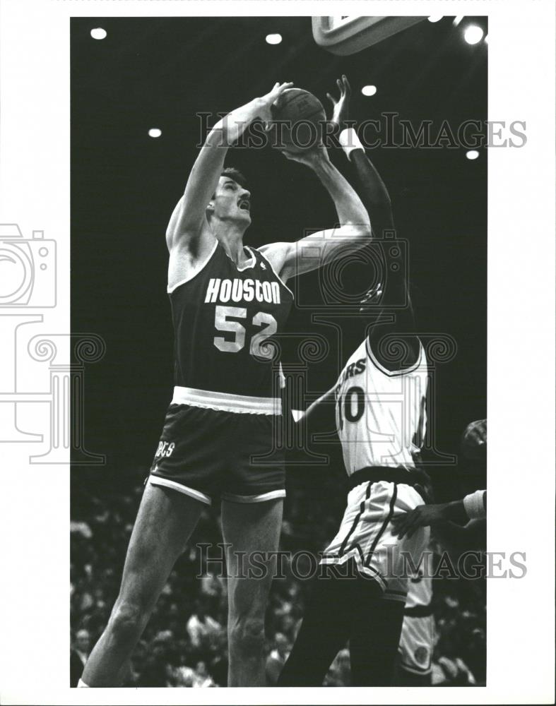 1988 Press Photo Charles Goodrich Houston Rockets NBA - RRQ28405 - Historic Images